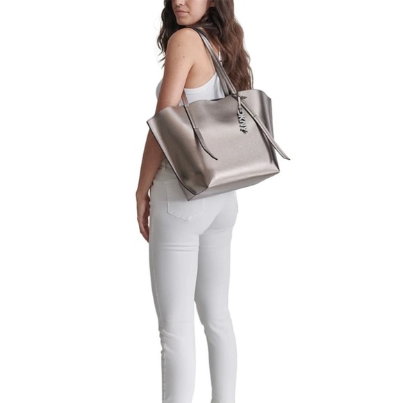 Dkny Handbags - NEW DKNY WOMEN’S LYDA METALLIC EXTRA LARGE TOTE BAG